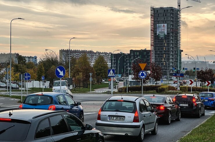 Budowa Apartamentów Parkowych Res Tower [październik 2026]