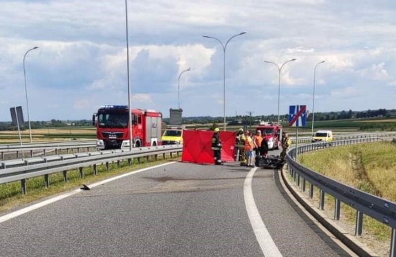 Śmiertelny wpadek na A4. Nie żyje 42-latek z Rzeszowa