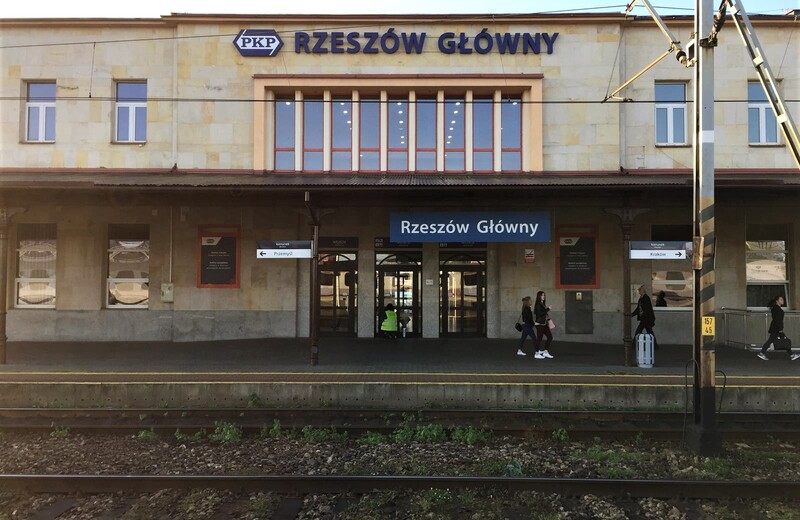 Trwa zbiórka na Centrum Młodzieży w Rzeszowie. Miałoby powstać na Dworcu Głównym PKP
