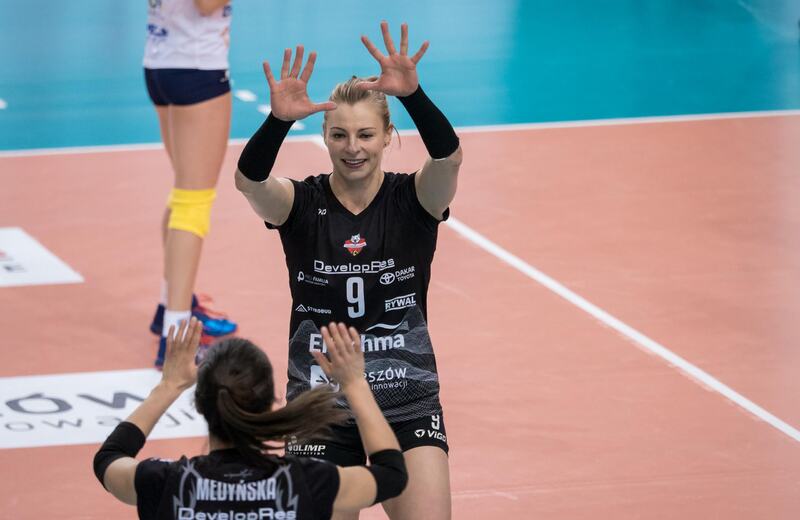 Stephane Antiga rozpoczyna z "wysokiego C". Pożegnał dziewięć zawodniczek 