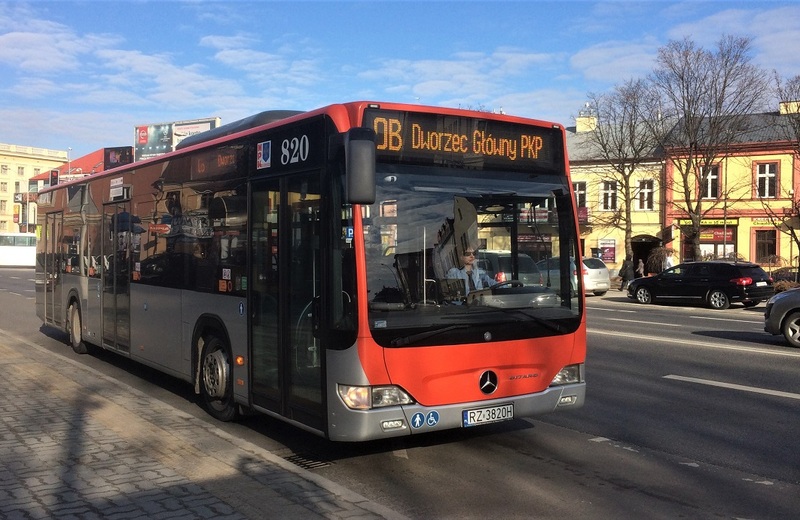 Ruszają kursy autobusów wg. wakacyjnych rozkładów. Do września linie z literą „s” będą nieosiągalne