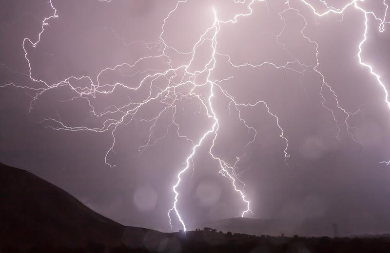 Burze z gradem w Rzeszowie. Jest ostrzeżenie meteorologiczne drugiego stopnia