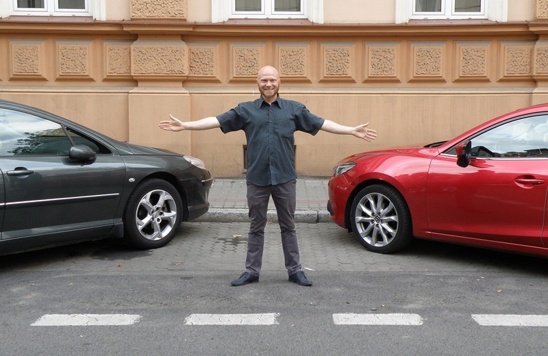 Za nieprawidłowe parkowanie w Rzeszowie wręczą "Krowę Miesiąca"