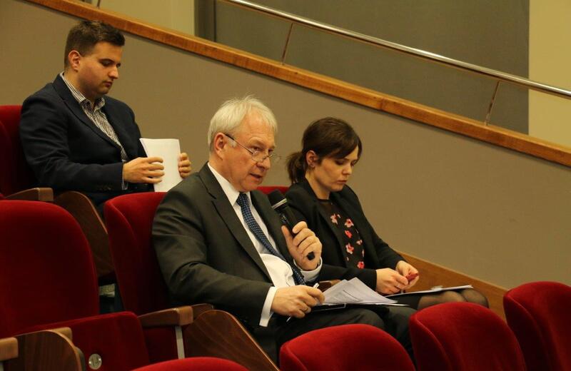 Krzysztof Bałata rezygnuje ze stanowiska dyrektora "szpitala na górce". Zastąpi go Barbara Rogowska