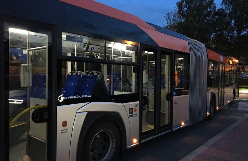 ZTM ponownie wyłącza "ciepły guzik" w autobusach 