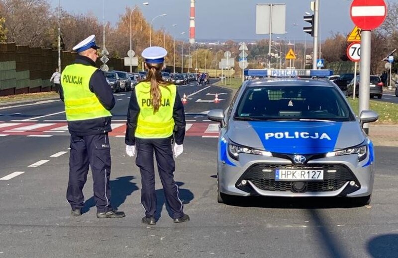 25 wypadków, 2 ofiary śmiertelne. Policjanci podsumowali akcję "Znicz" na Podkarpaciu