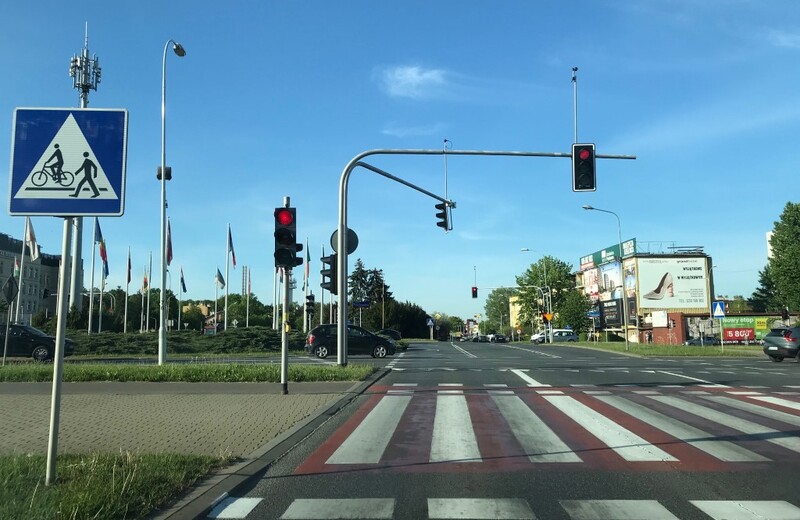 Automatyczna detekcja ruchu na skrzyżowaniach w Rzeszowie. Nie trzeba będzie wciskać przycisków