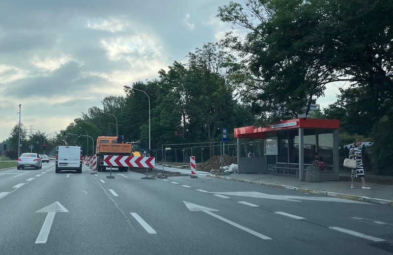 Przebudowa zatok autobusowych. Utrudnienia w ruchu