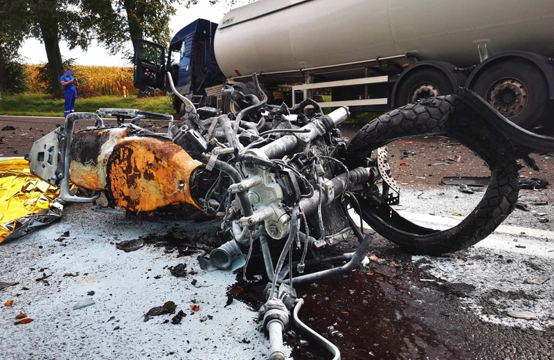 Śmiertelny wypadek pod Przeworskiem. Nie żyje motocyklista