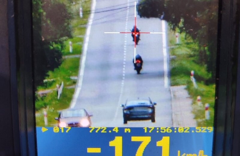 Grupa SPEED w akcji. Motocyklista pędził ponad 170 km/h w terenie zabudowanym