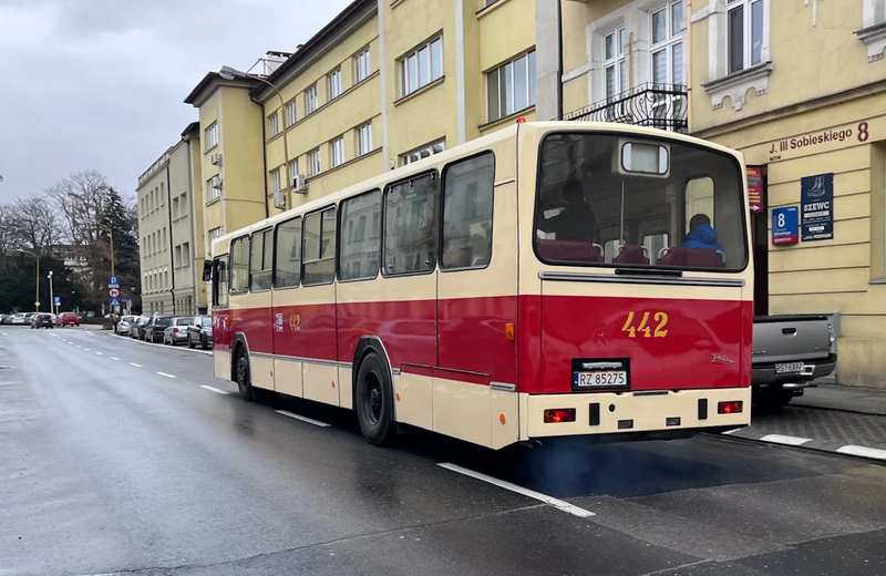 Zabytkowy Jelcz wraca na ulice Rzeszowa