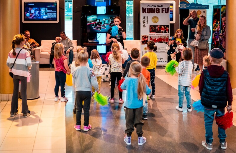 Filmowy poranek dla dzieci. Baranek Shaun, bezpłatna pizza i warsztaty w komunikacji