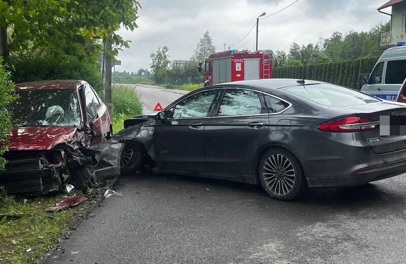 Poranne wypadki w Błażowej i w Boguchwale. Dwie osoby w szpitalu