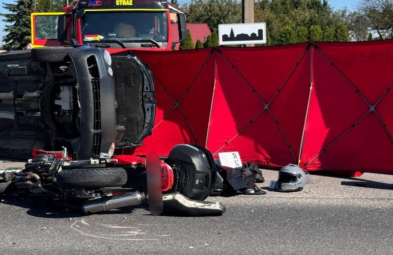 Tragiczny wypadek w miejscowości Przędzel. Nie żyje 32-letni motocyklista