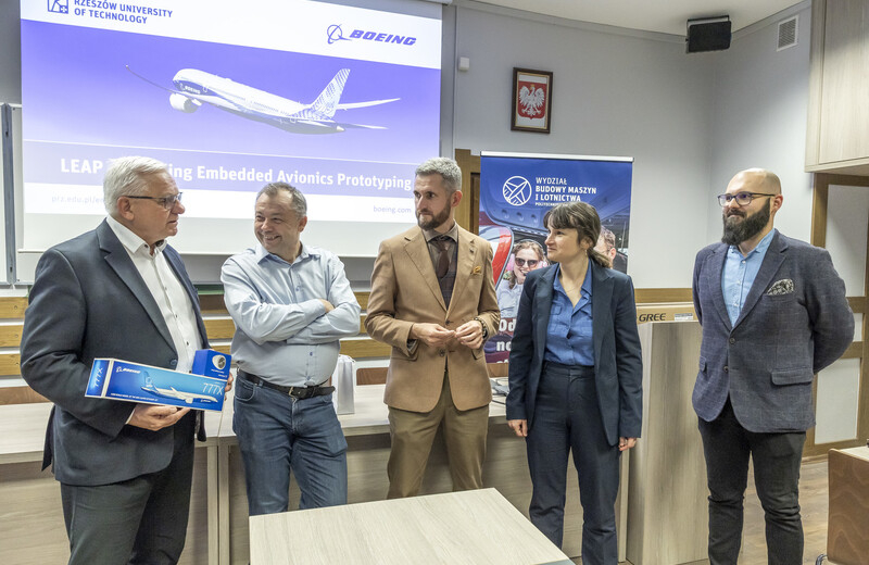 Boeing zasponsorował nowe laboratorium na Politechnice Rzeszowskiej