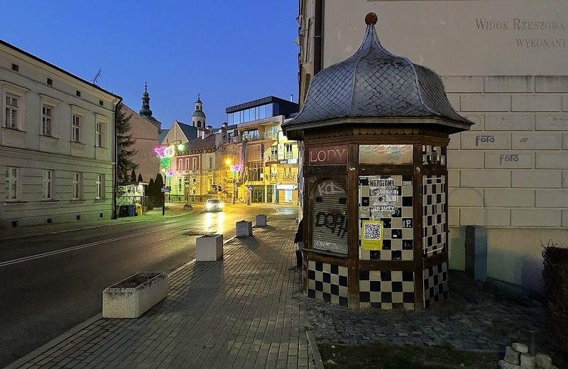 Historyczny kiosk i zabytkowa kamienica w Rzeszowie zyskają nowe życie