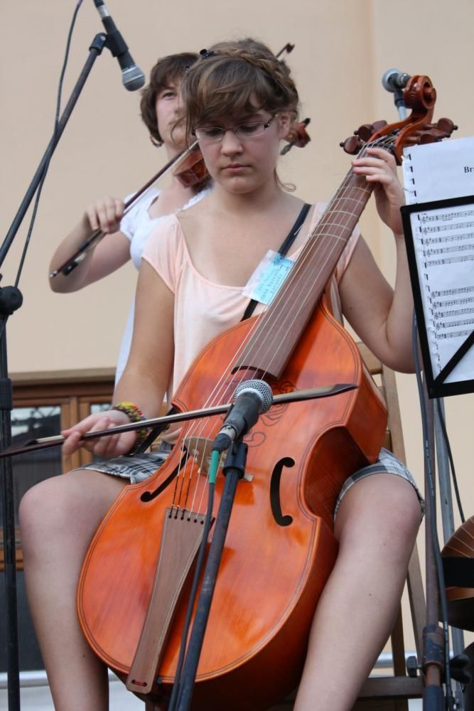 Festiwal Muzyki Dawnej "Pieśń Naszych Korzeni" - Jarosław - 23-30.08.2009