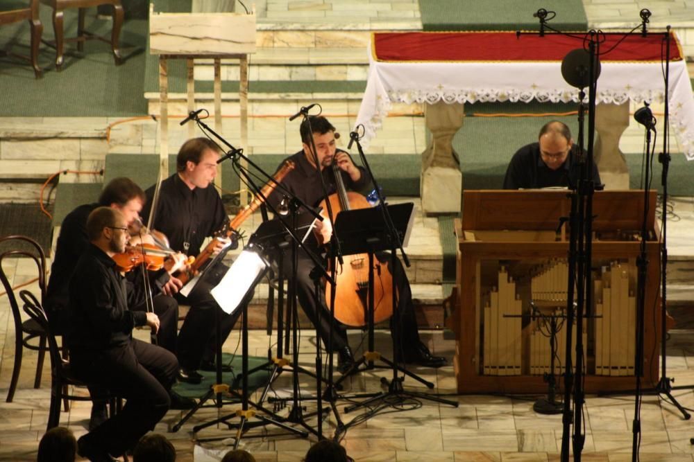 Festiwal Muzyki Dawnej "Pieśń Naszych Korzeni" - Jarosław - 23-30.08.2009