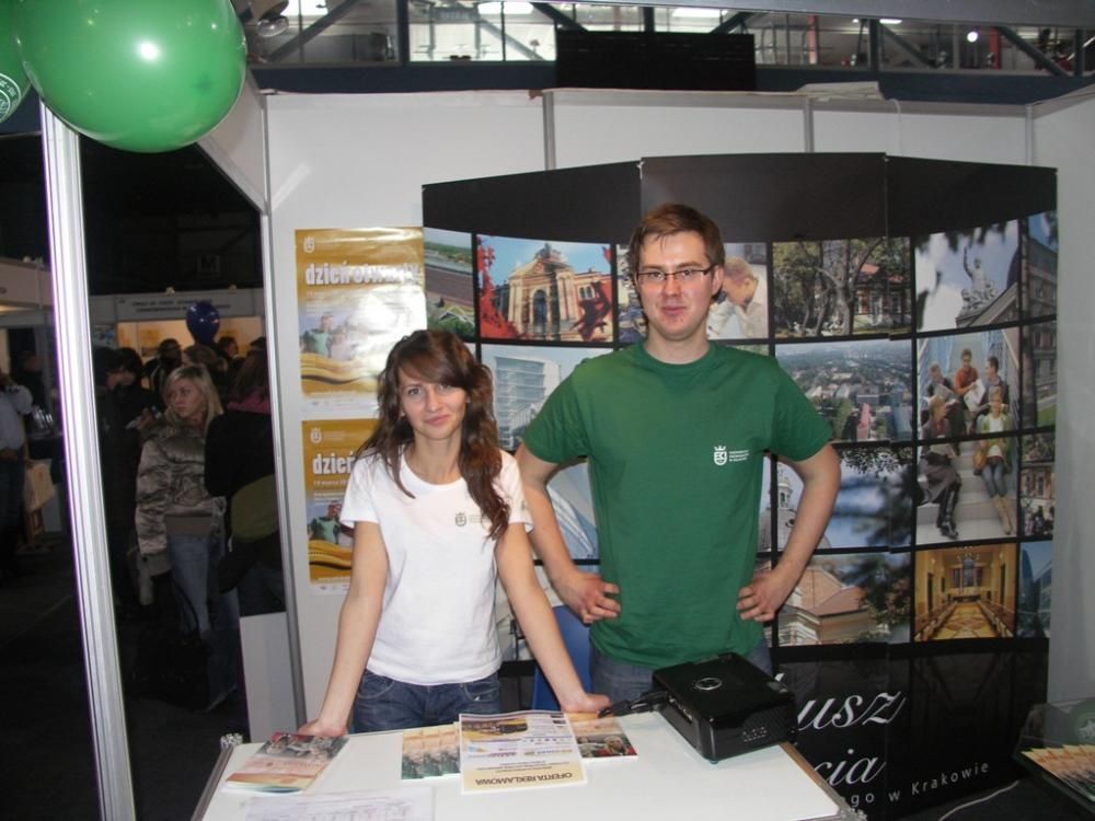 V Podkarpackie Targi Edukacyjne -Hala Podpromie-Rzeszów-9-10.02.2010