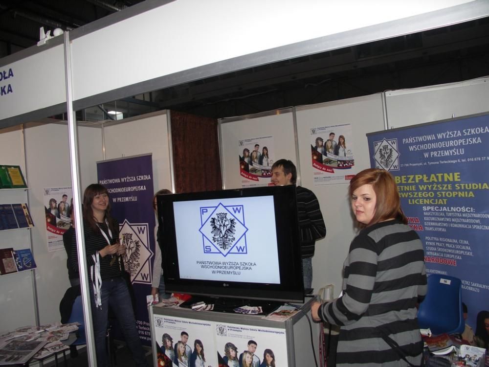 V Podkarpackie Targi Edukacyjne -Hala Podpromie-Rzeszów-9-10.02.2010