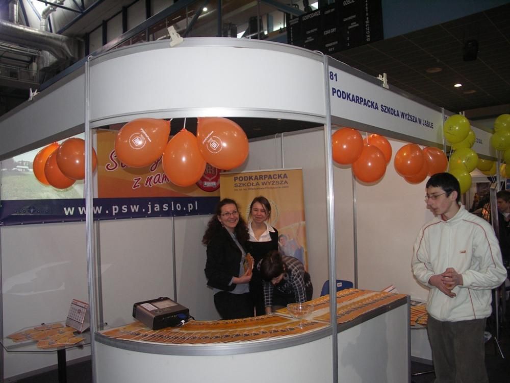 V Podkarpackie Targi Edukacyjne -Hala Podpromie-Rzeszów-9-10.02.2010