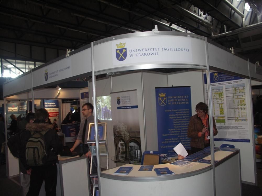 V Podkarpackie Targi Edukacyjne -Hala Podpromie-Rzeszów-9-10.02.2010