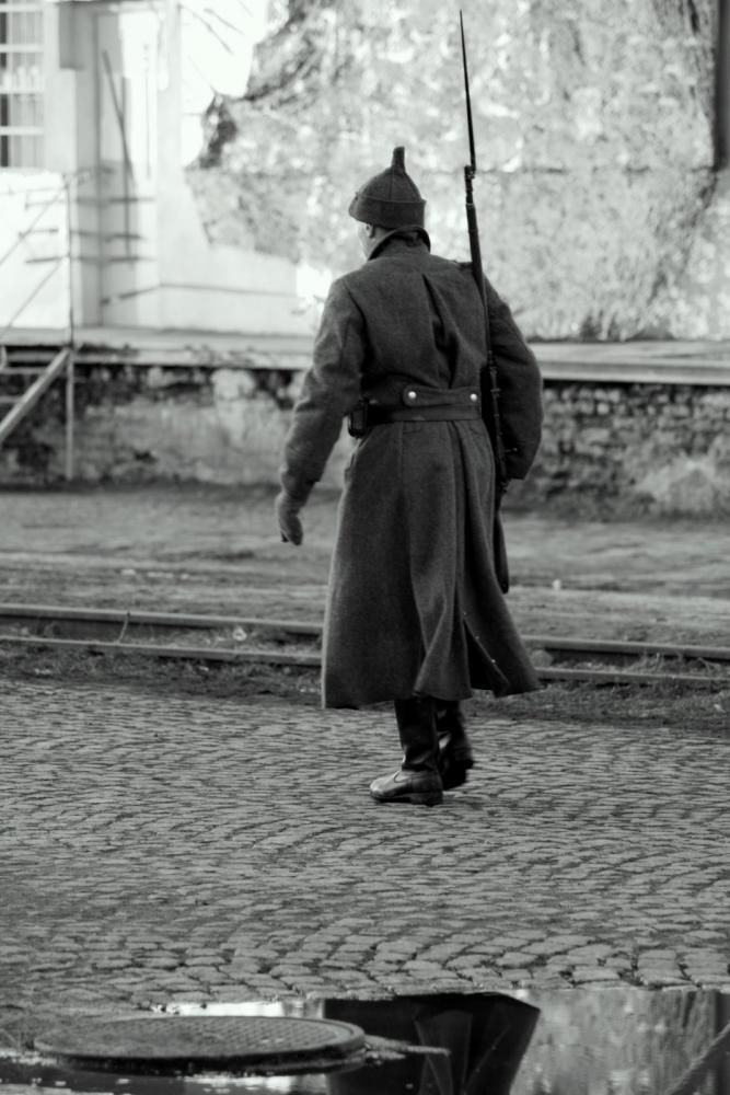 Rekonstrukcja "Na nieludzką ziemię" - Rampa kolejowa - Przemyśl - 28.02.2010