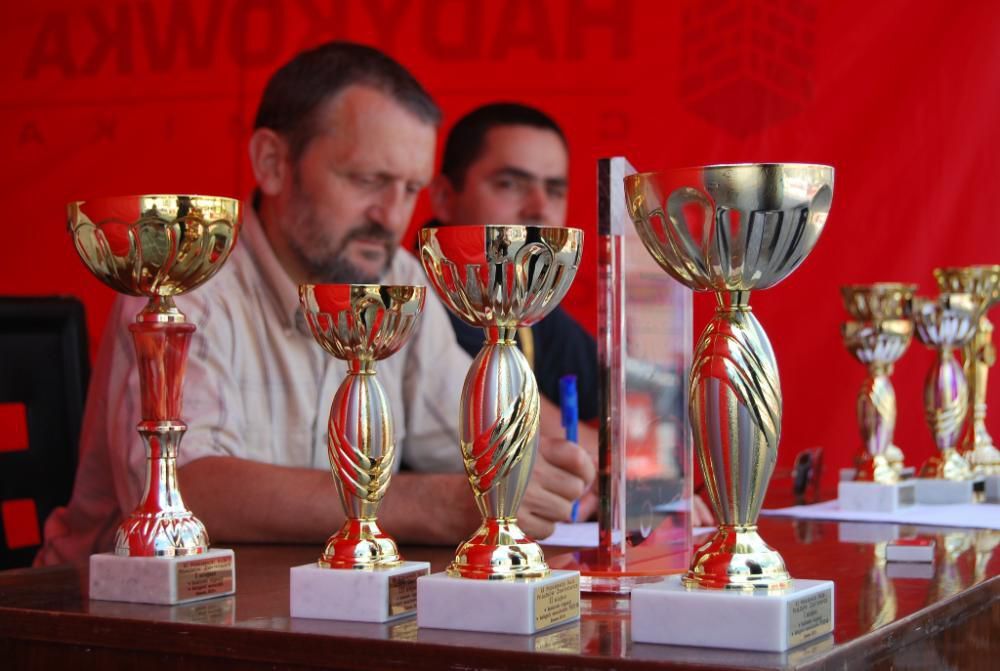 XI Podkarpacki Rajd Pojazdów Zabytkowych - Rzeszów - Rynek