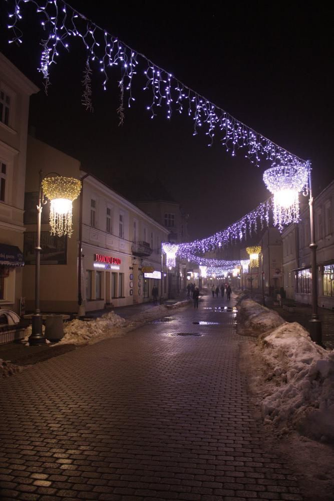 Rzeszów przedświąteczny - Rynek i okolice - Rzeszów - 8.12.2010
