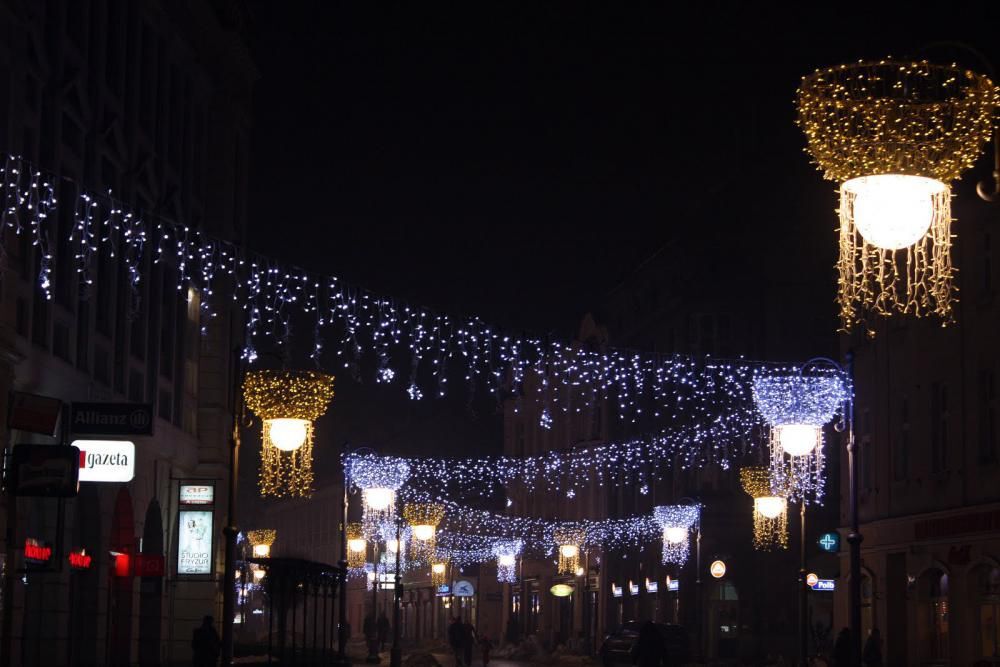 Rzeszów przedświąteczny - Rynek i okolice - Rzeszów - 8.12.2010