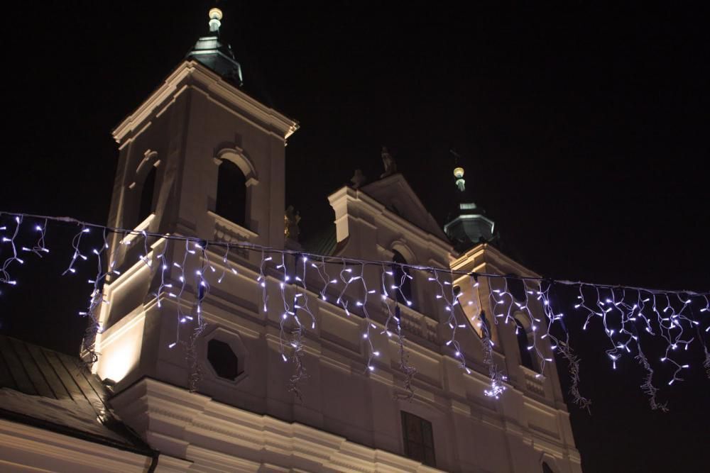 Rzeszów przedświąteczny - Rynek i okolice - Rzeszów - 8.12.2010