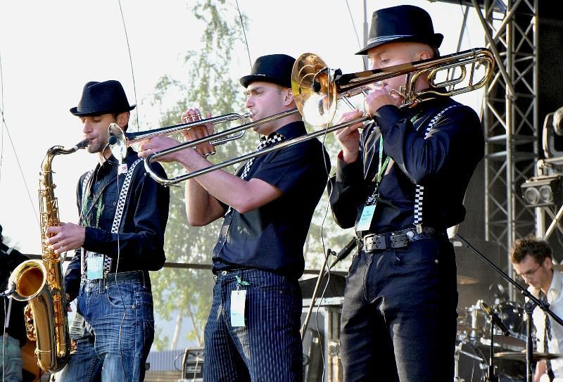 Rzeszowskie Juwenalia 2011: The Balangers, Brown