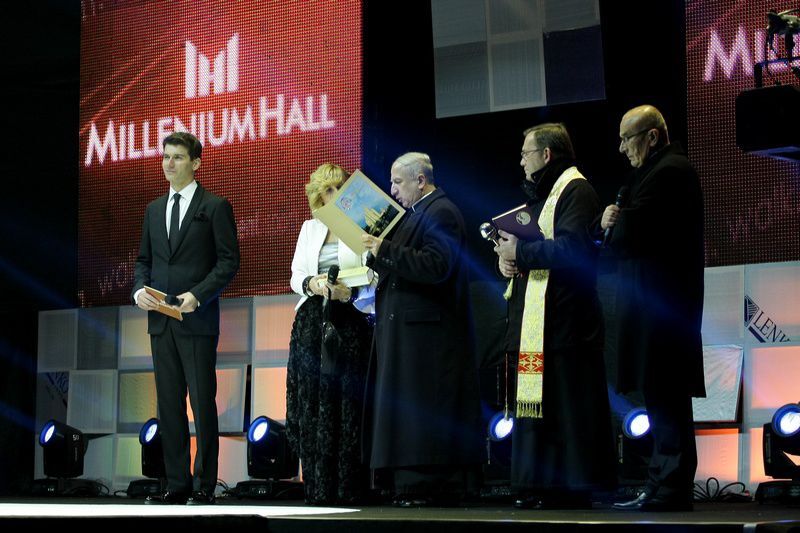 Wielkie Otwarcie Millenium Hall. Gościem Anja Rubik 