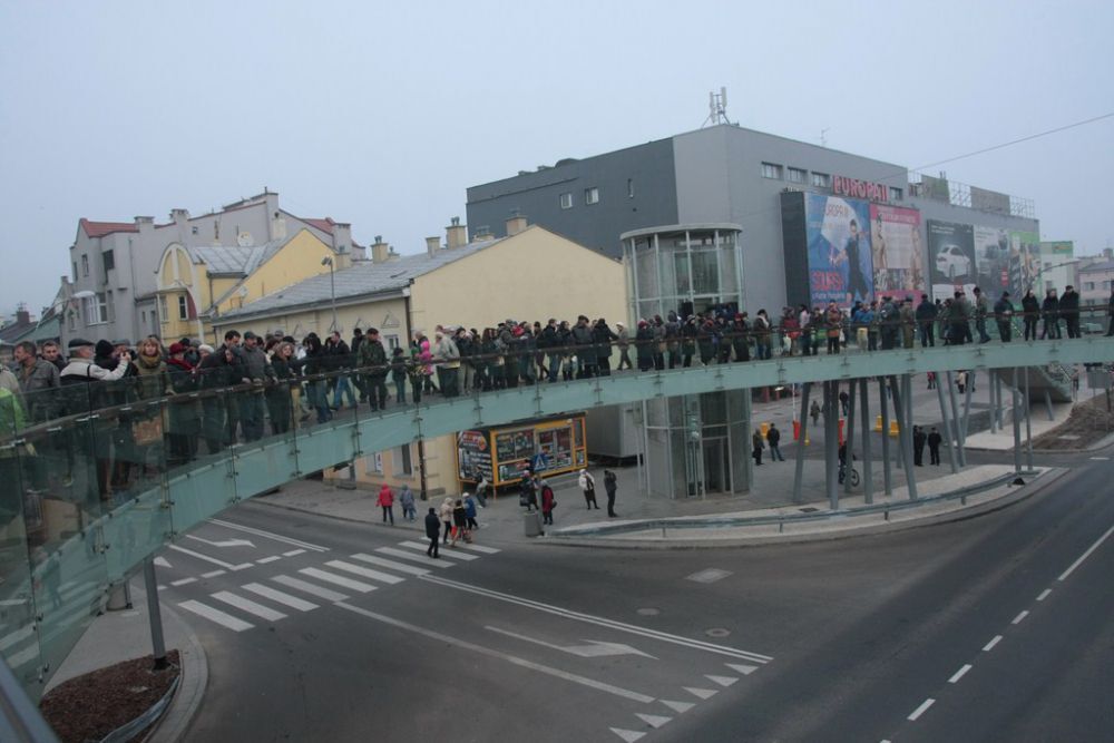  Fotogaleria z otwarcia okrągłej kładki w Rzeszowie