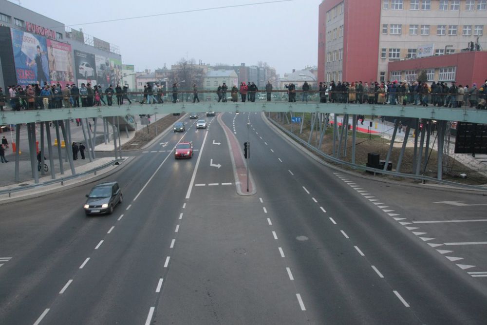  Fotogaleria z otwarcia okrągłej kładki w Rzeszowie