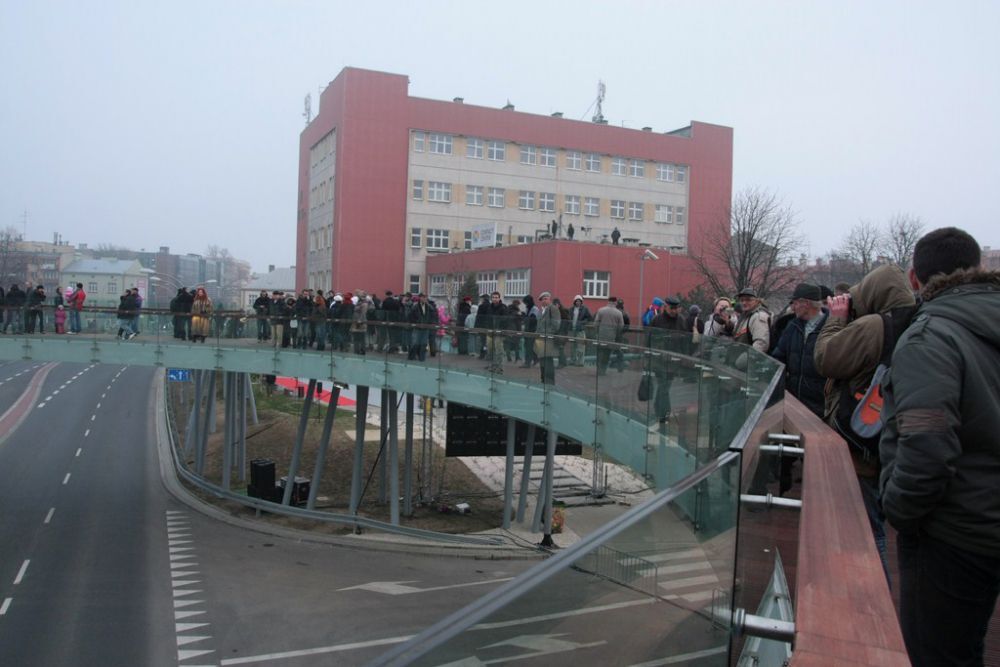  Fotogaleria z otwarcia okrągłej kładki w Rzeszowie