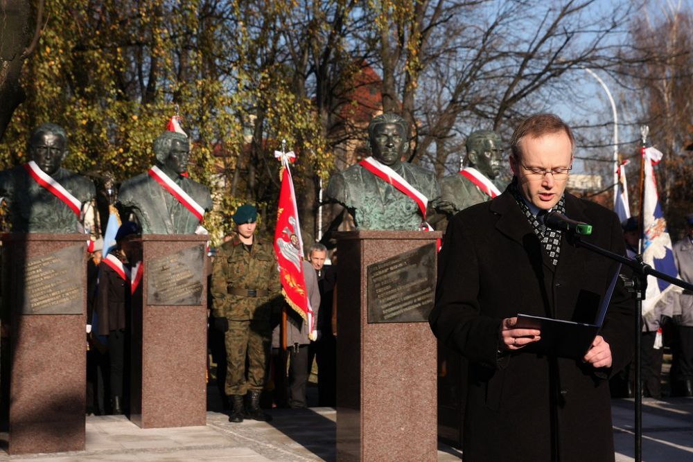  Odsłonięcie i poświecenie pomnika płk. Łukasza Cieplińskiego,