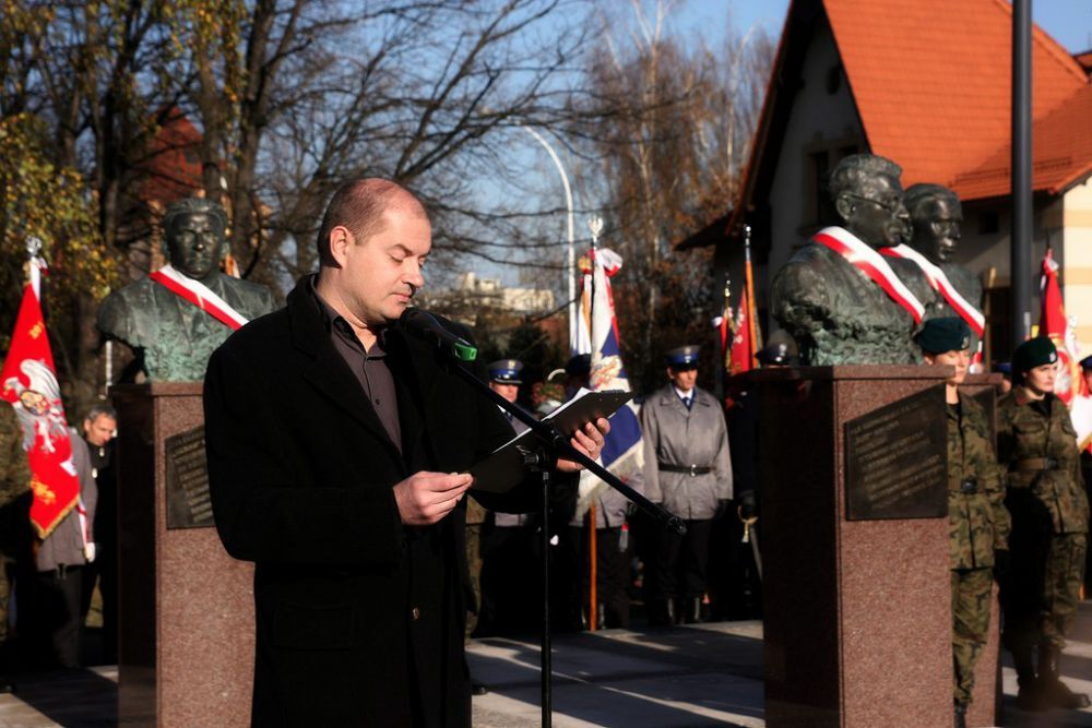  Odsłonięcie i poświecenie pomnika płk. Łukasza Cieplińskiego,