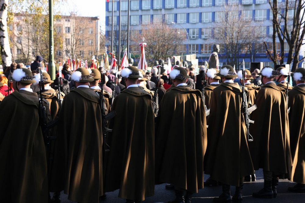  Odsłonięcie i poświecenie pomnika płk. Łukasza Cieplińskiego,
