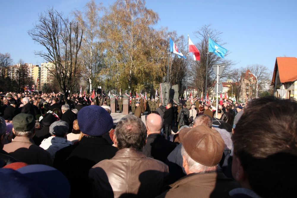  Odsłonięcie i poświecenie pomnika płk. Łukasza Cieplińskiego,