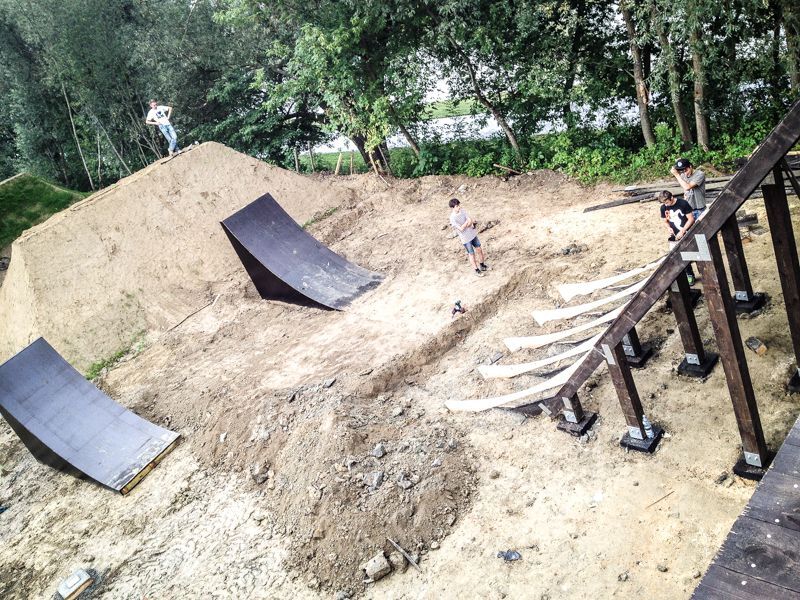 Inwestycje w Rzeszowie. Dirtpark - plac budowy