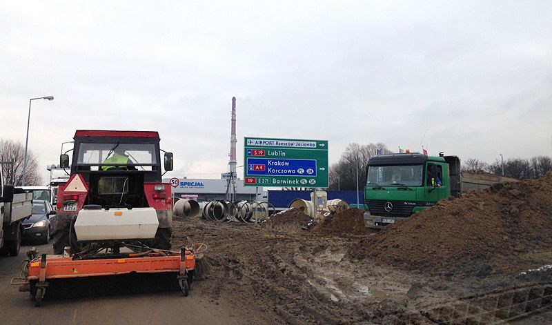 Roboty drogowe na ul. Rzecha - 28.01.2015