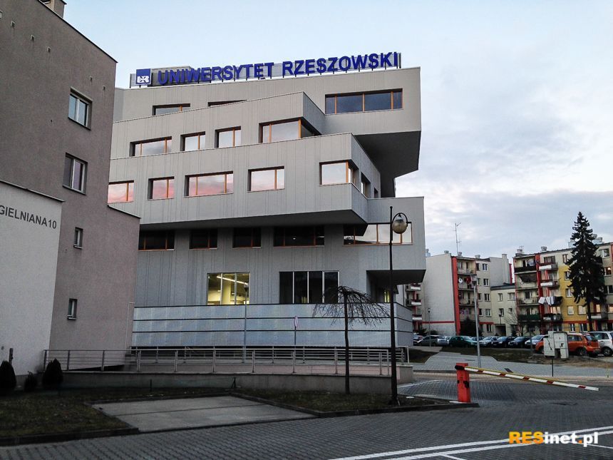 Budowa drogi dojazdowej do UR przy ul. Warzywnej