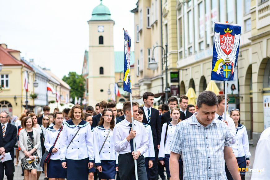 Boże Ciało. Procesja ulicami Rzeszowa