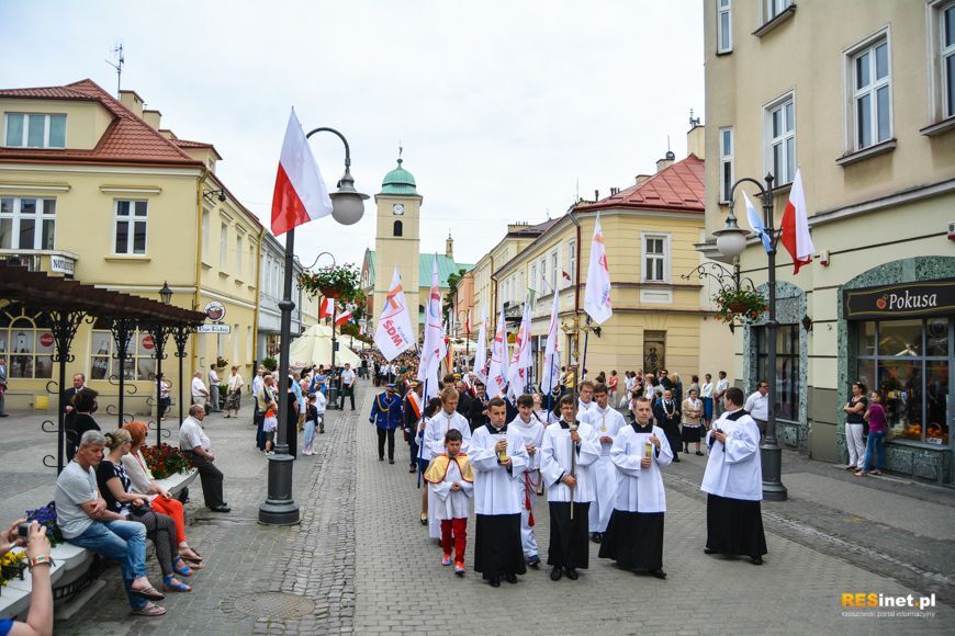 Boże Ciało. Procesja ulicami Rzeszowa