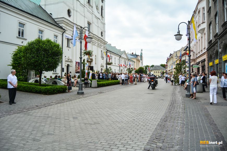 Boże Ciało. Procesja ulicami Rzeszowa