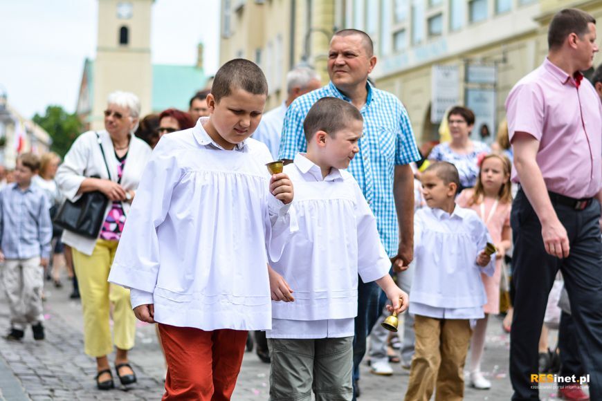 Boże Ciało. Procesja ulicami Rzeszowa