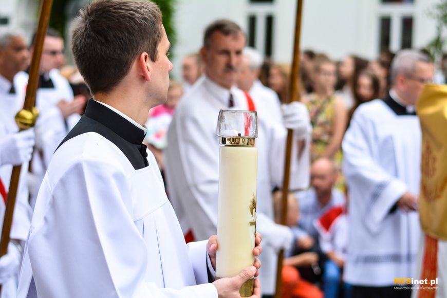 Boże Ciało. Procesja ulicami Rzeszowa