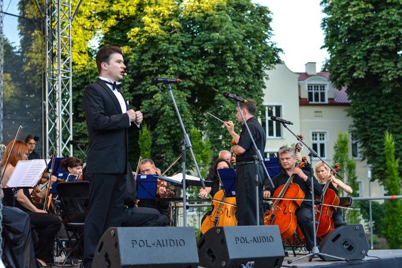 Letni Koncert Promenadowy - Fontanna Multimedialna