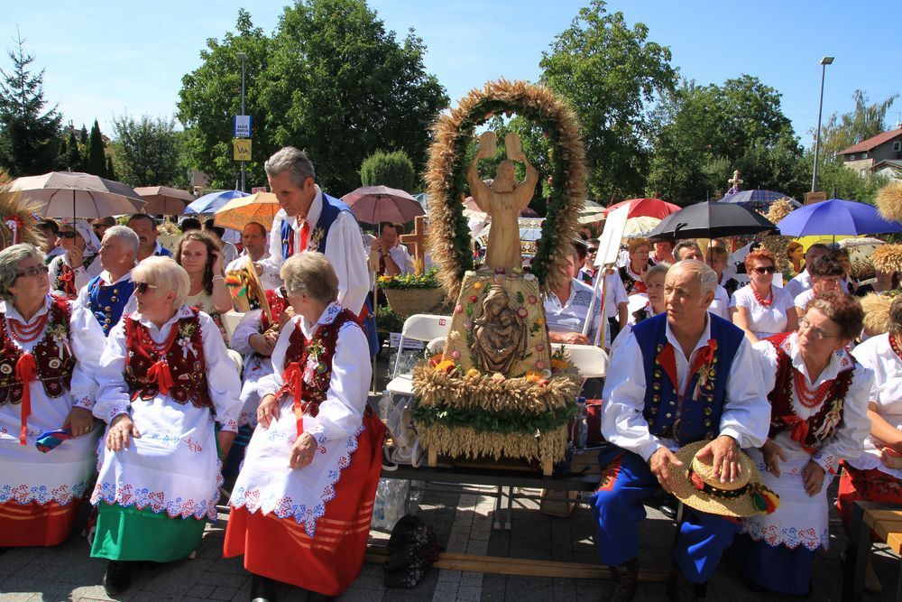 Dożynki diecezjalne w katedrze rzeszowskiej 